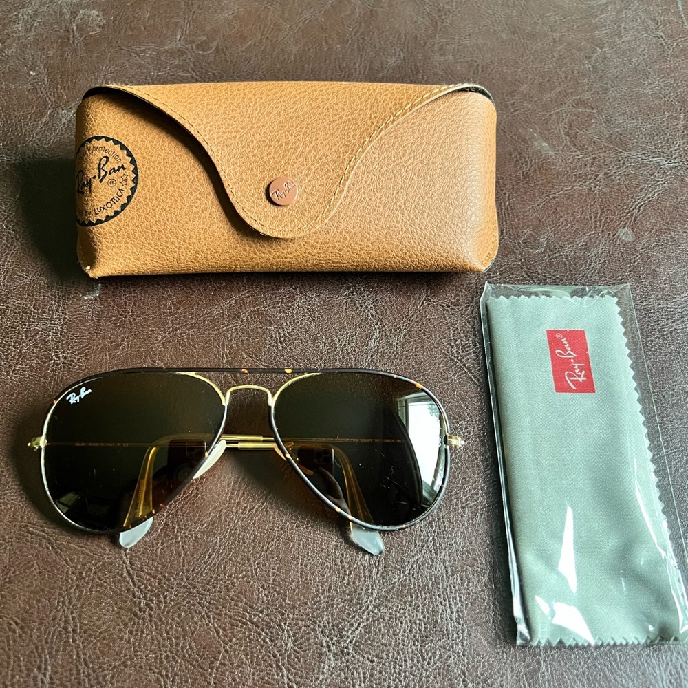 Ray Ban Tortoise frame Aviators